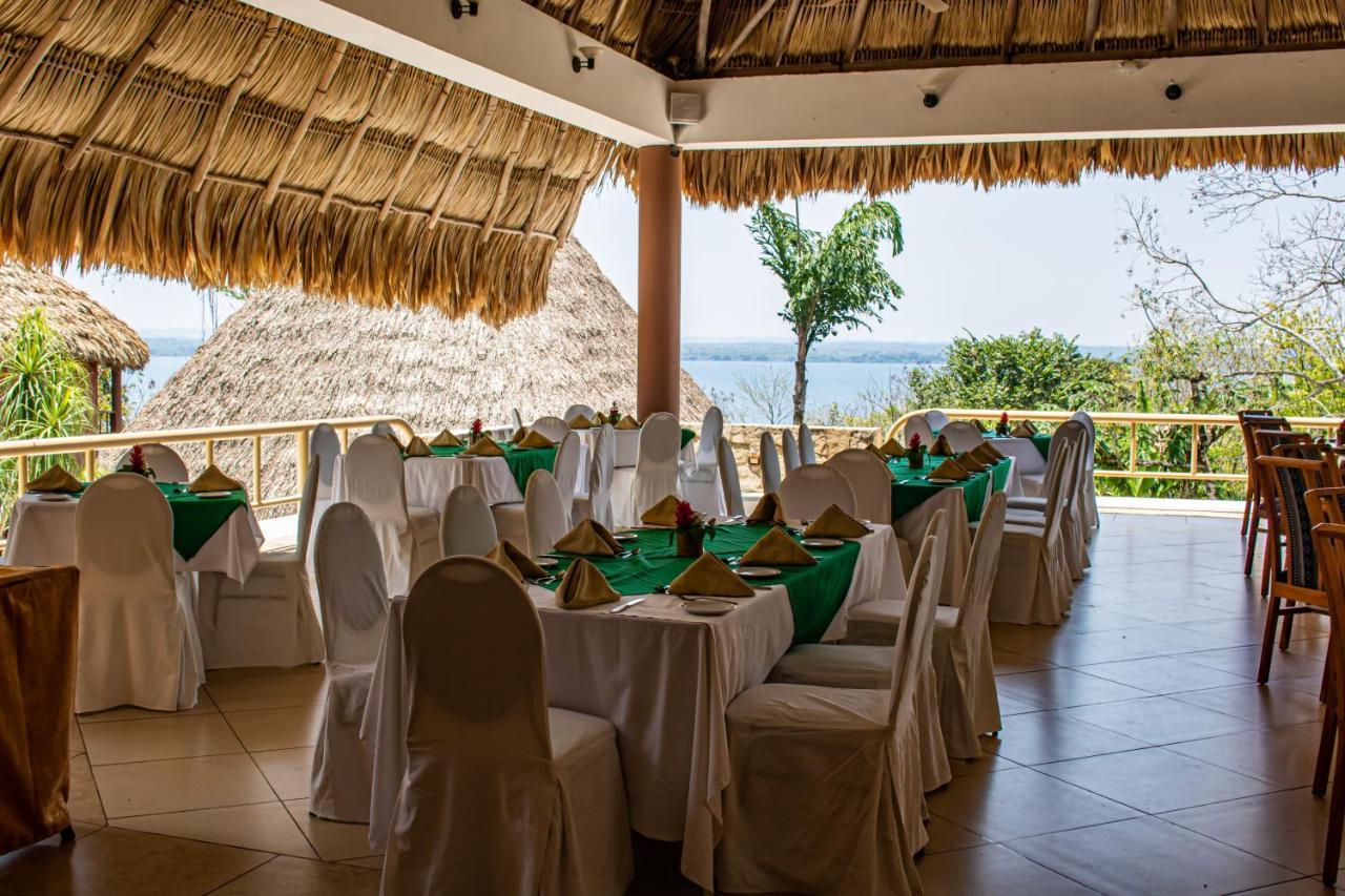 Camino Real Tikal‎ Hotel El Remate Kültér fotó
