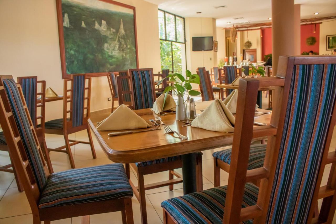 Camino Real Tikal‎ Hotel El Remate Kültér fotó