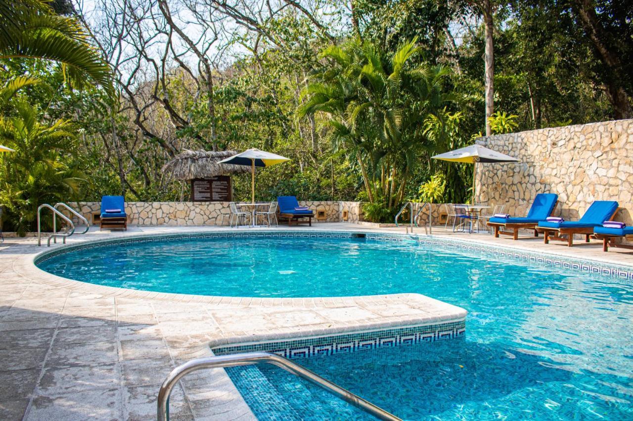 Camino Real Tikal‎ Hotel El Remate Kültér fotó