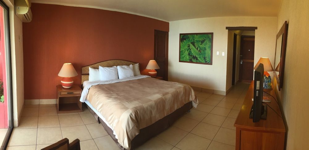 Camino Real Tikal‎ Hotel El Remate Kültér fotó