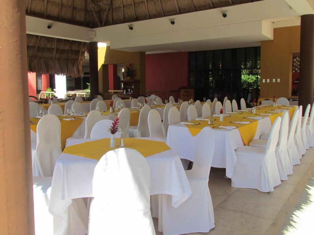 Camino Real Tikal‎ Hotel El Remate Kültér fotó